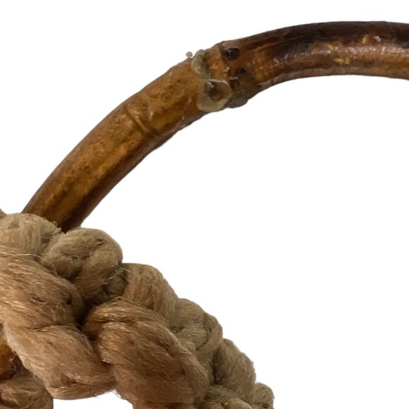 Vintage 70s Macrame Tan Frog Wall Art Decor Hanging Towel Holder Hippy 26x12 - Picture 10 of 11